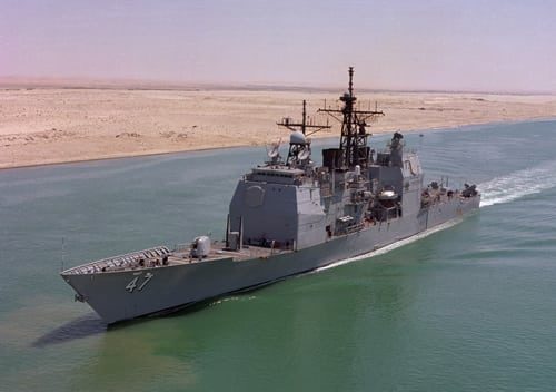 CG 47 USS Ticonderoga Photograph 2
