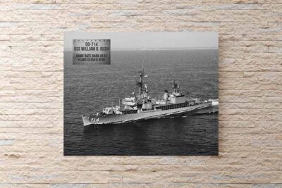 DD 714 USS William R Rush Photo Wall Print